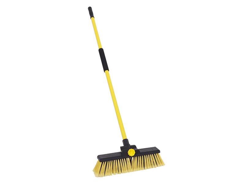 Heavy-duty Broom, Clipped with Handle