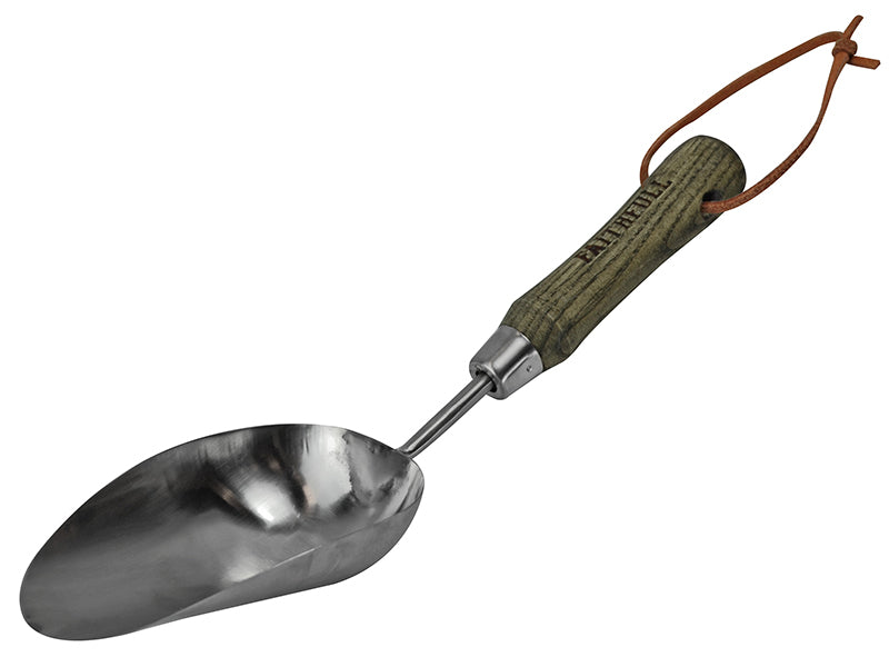 Faithfull FAIPRESHSCOP Prestige Stainless Steel Hand Scoop Ash Handle