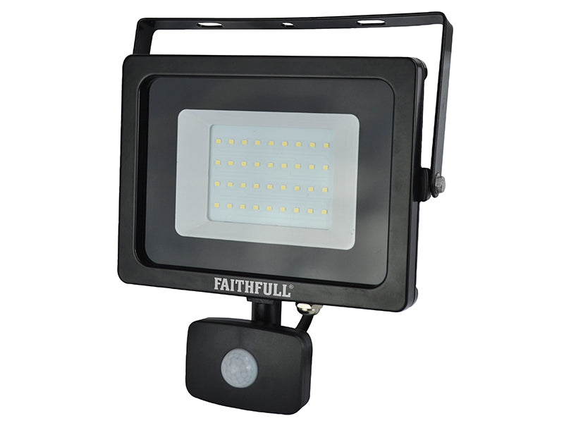 Faithfull Power Plus FPPSLWM30S SMD LED Security Light with PIR