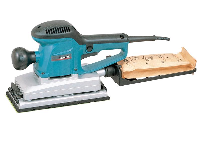 MAKBO4900.JPG