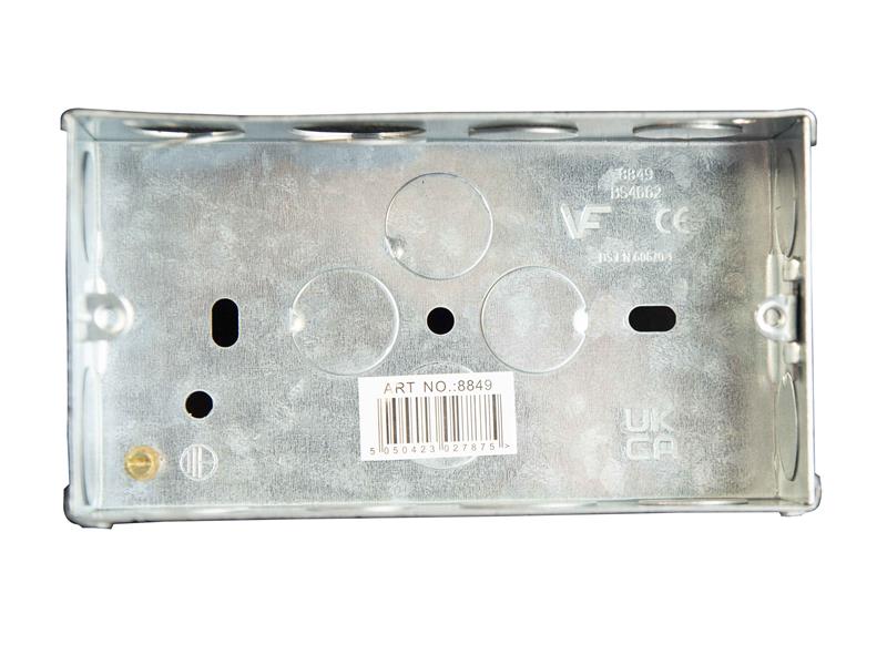 DCN8849NB.JPG