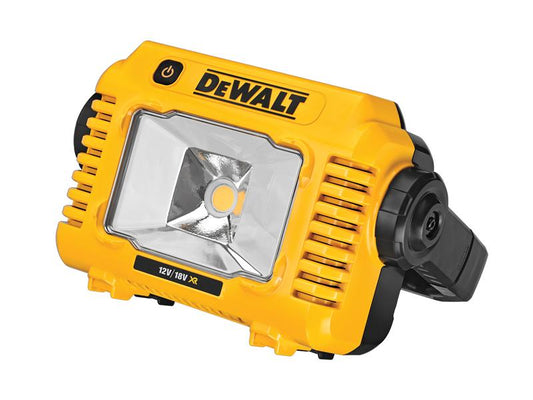 DEWDCL077.JPG