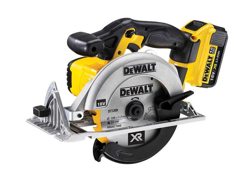 DEWDCS391M2.JPG