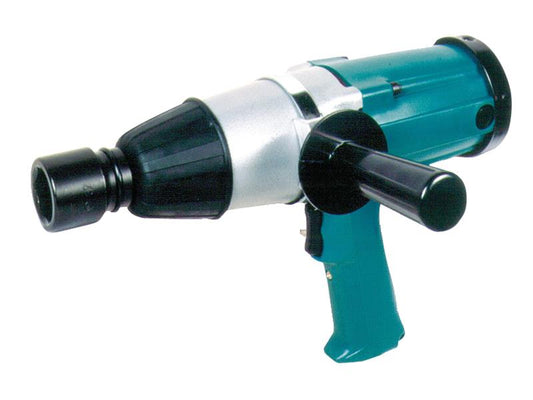 MAK6906L.JPG