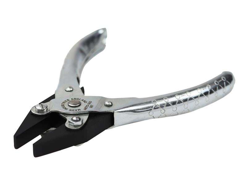 Maun MAU4870140 Flat Nose Pliers, Smooth Jaws 140mm
